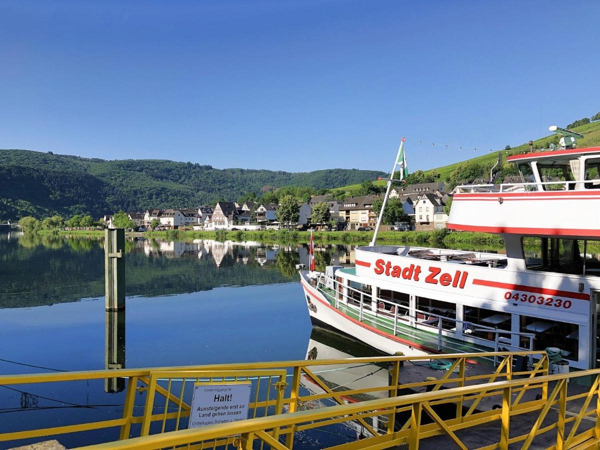 Ferienhaus Moselpromenade Zell an der Mosel Exterior foto